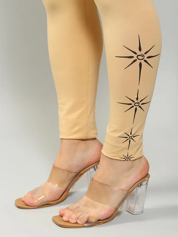 Beige_Solid_Plus_Size_Ankle_Length_Ethnic_Wear_Legging_For_Women