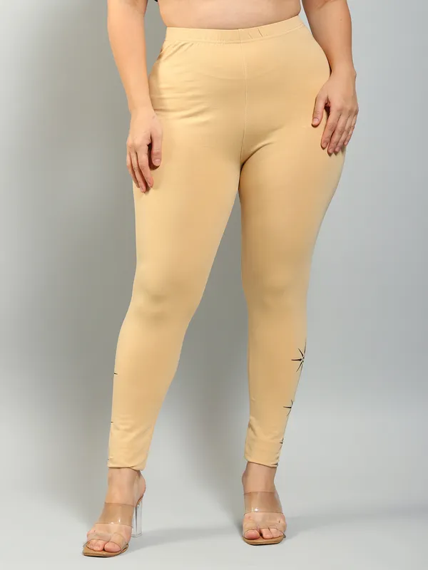 Beige_Solid_Plus_Size_Ankle_Length_Ethnic_Wear_Legging_For_Women