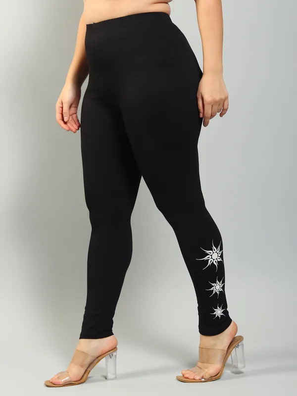 Black_Solid_Plus_Size_Ankle_Length_Ethnic_Wear_Legging_For_Women