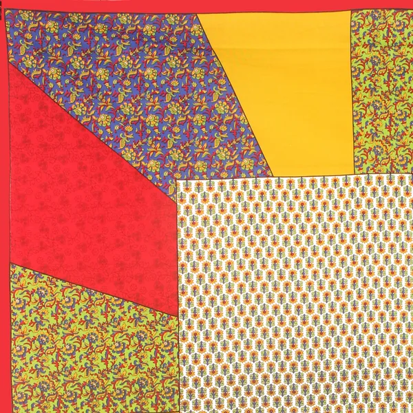 Rajasthani_Jaipuri_Traditional_Queen_Bedsheet_with_2_Pillow_Cover_(Multicolor)