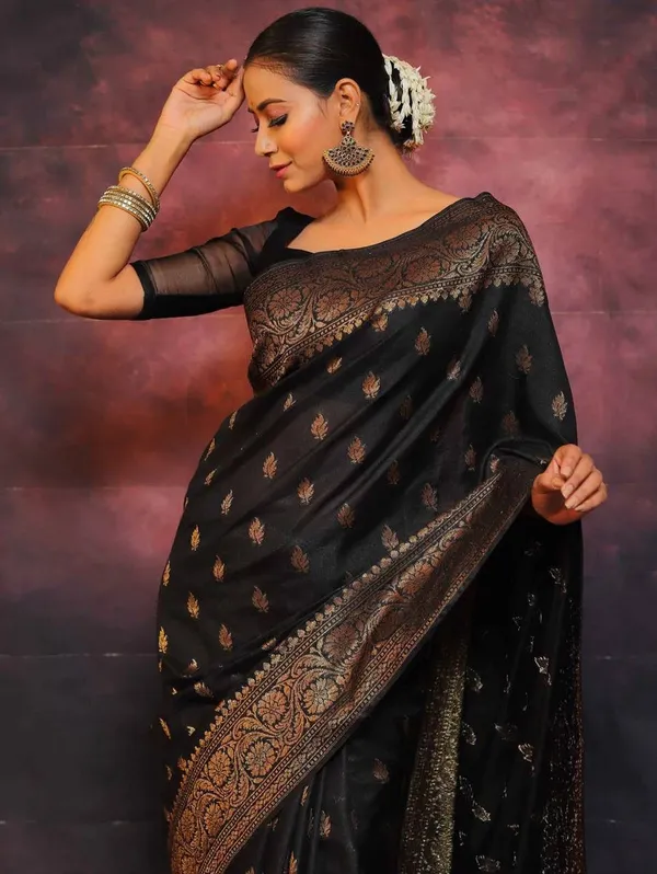 Black_Organic_Lichi_Silk_Saree_For_Women