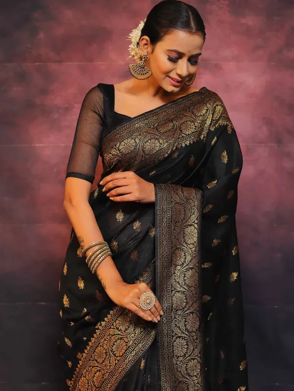 Black_Organic_Lichi_Silk_Saree_For_Women
