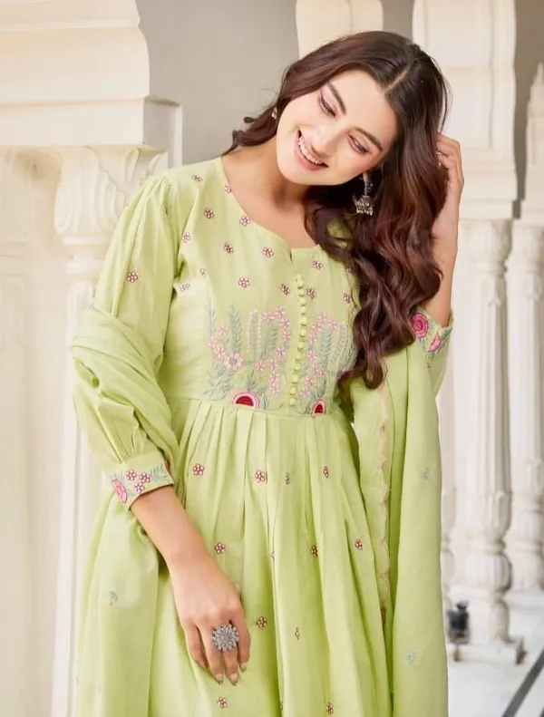 Fateh_Enterprises_Premium_Cotton_Embriodered_Suit_Set