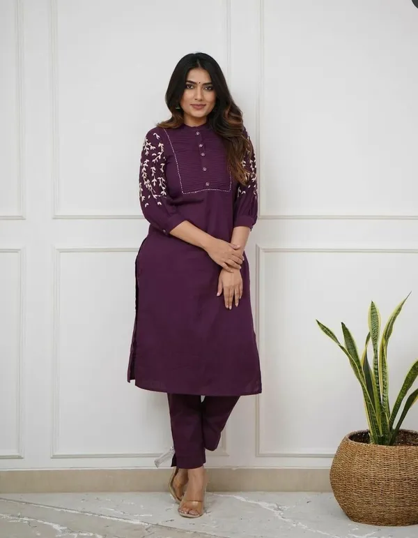 Fateh_Enterprises_Premium_Rayon_Kurti_Pant_Set