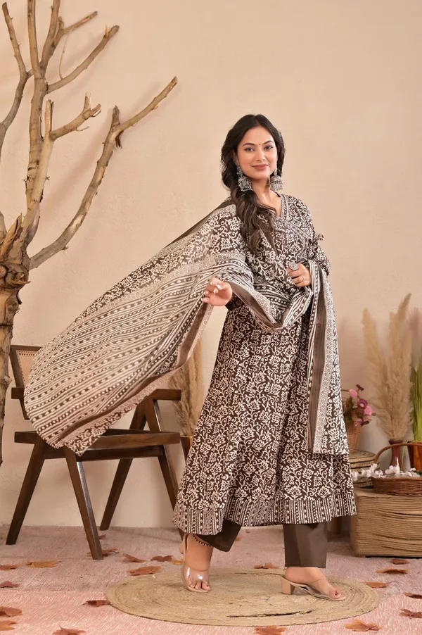 Fateh_Enterprises_Premium_Cotton_Anarkali_Suit_Set