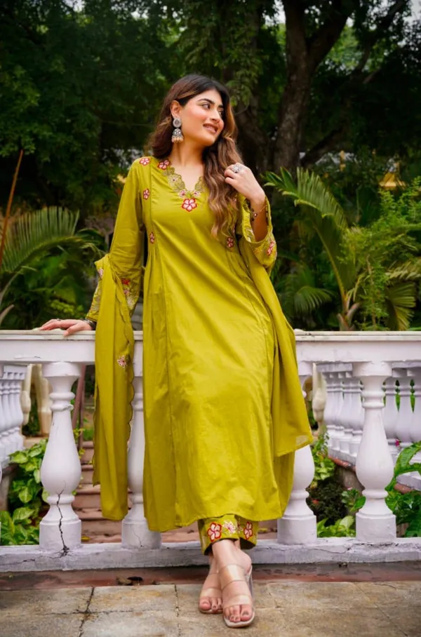 Fateh_Enterprises_Premium_Cotton_Ethnic_Suit_Set