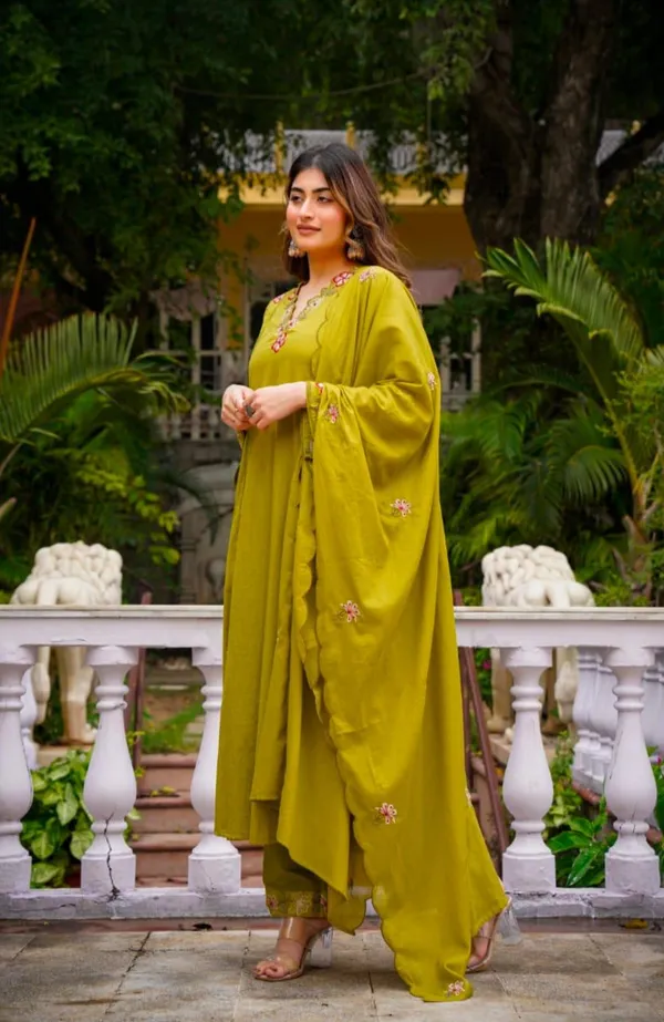 Fateh_Enterprises_Premium_Cotton_Ethnic_Suit_Set