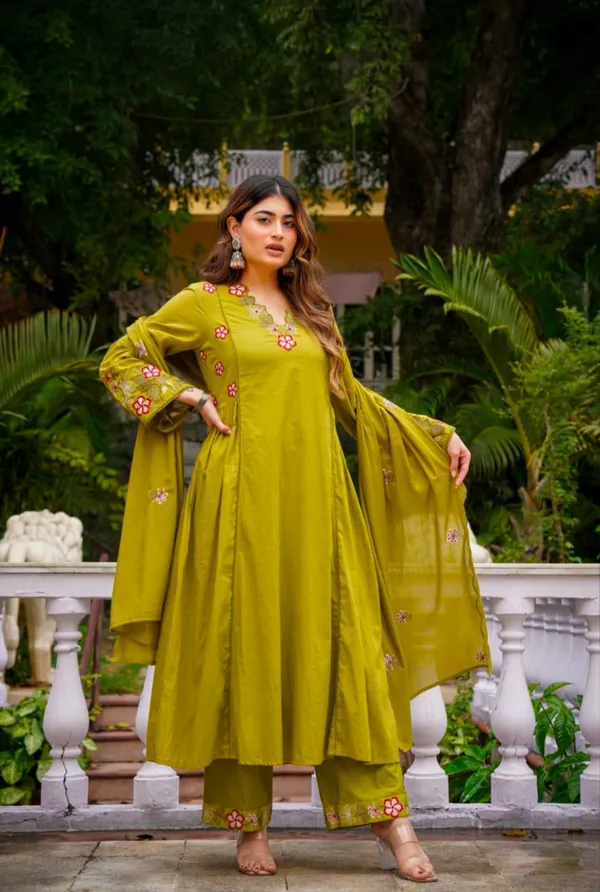 Fateh_Enterprises_Premium_Cotton_Ethnic_Suit_Set