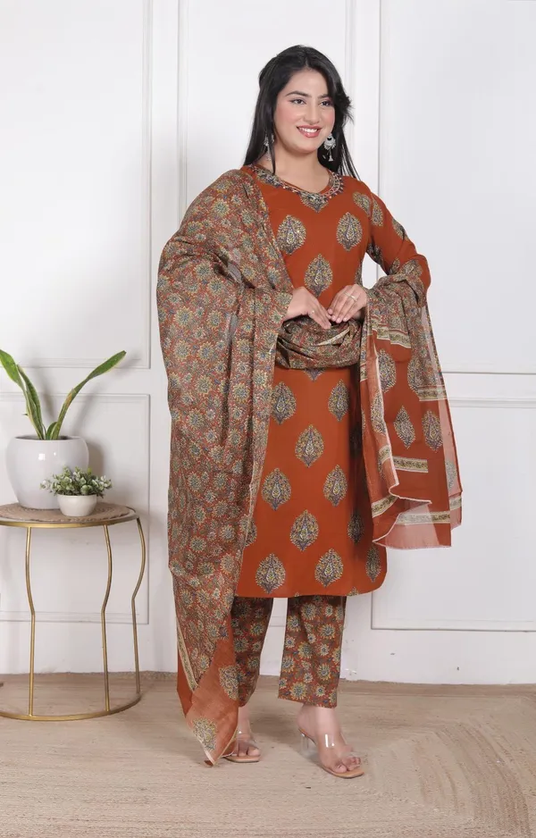 Fateh_Enterprises_Premium_Cotton_Ethnic_Suit_Set