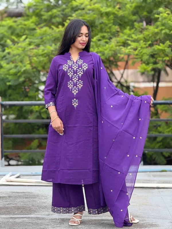 Premium_Cotton_A_line_Suit_Set