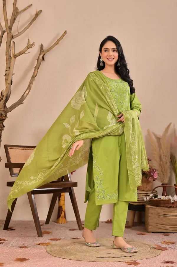 Fateh_Enterprises_Premium_Cotton_Embriodered_Suit_Set