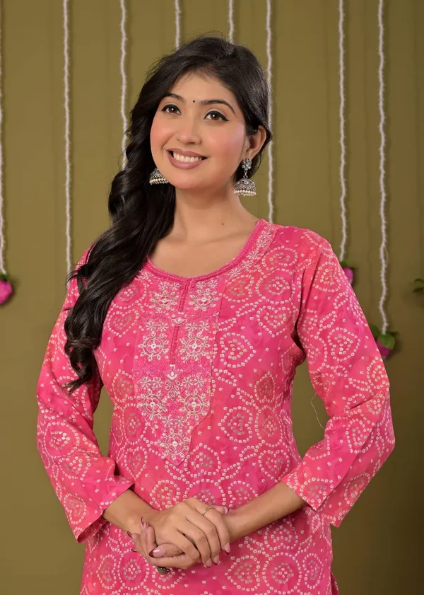 Premium_Muslin_Long_Kurti
