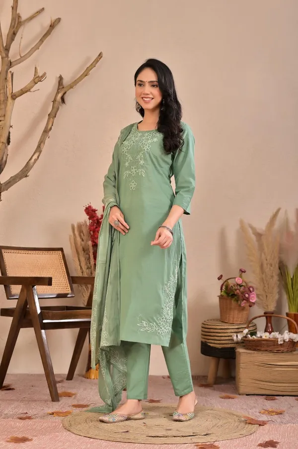 Fateh_Enterprises_Premium_Cotton_Embriodered_Suit_Set