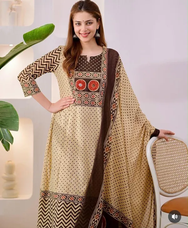 Fateh_Enterprises_Premium_Cotton_Anarkali_Suit_Set