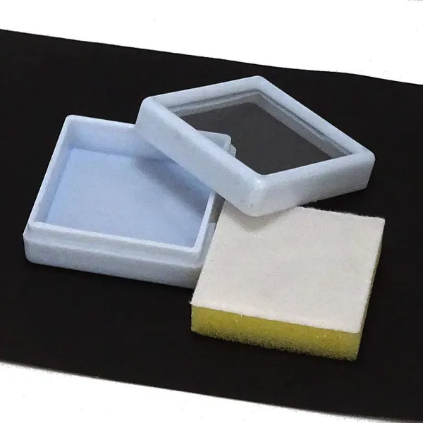 White_Glass_Gemstone_Display_Box_For_Gemstone_Storage