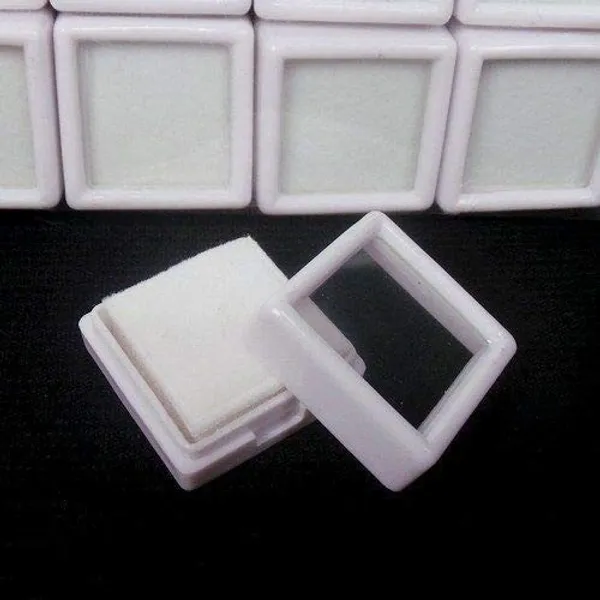 Black_Glass_Gemstone_Display_Box_For_Gemstone_Storage