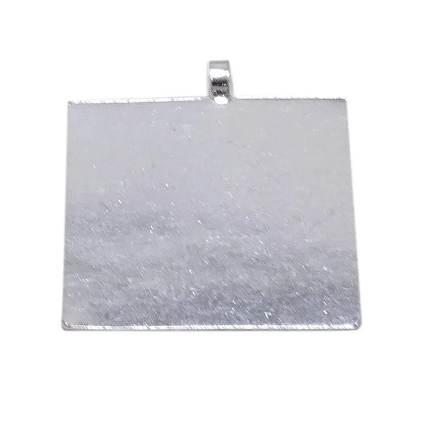 Silver_Pendant_Or_Locket_For_Unisex