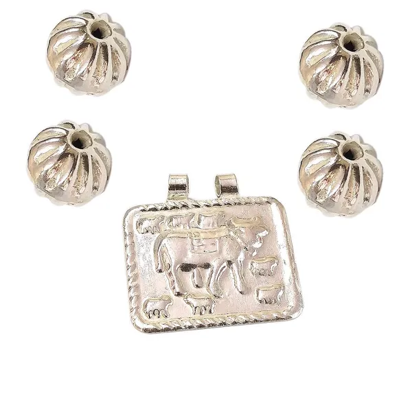 Silver_Ahoi_Mata_Pendant_For_Women