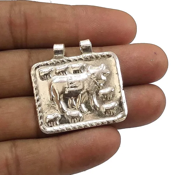 Silver_Ahoi_Mata_Pendant_For_Women