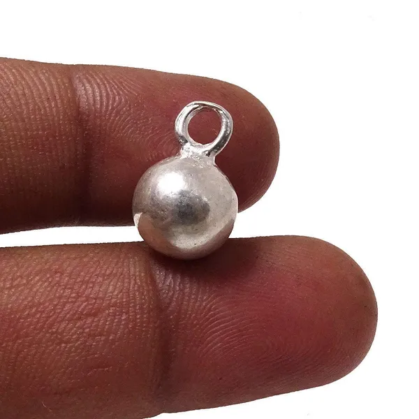 Sterling_Silver_Ball_Pendant_For_Unisex