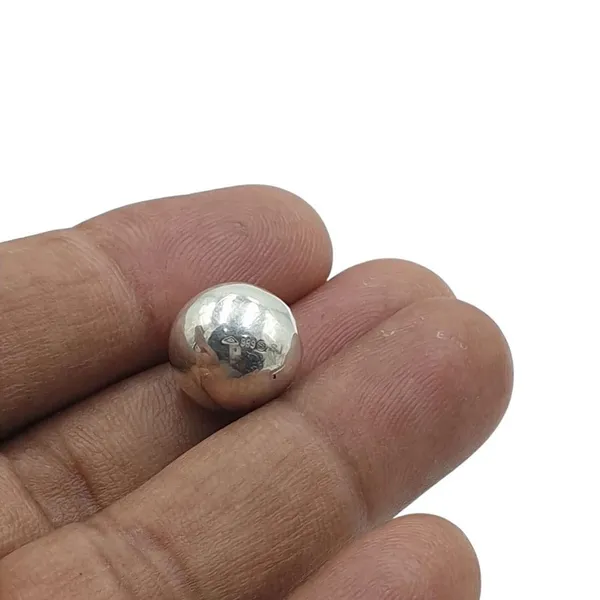 Silver_Round_Ball_For_Astrological_Remedy