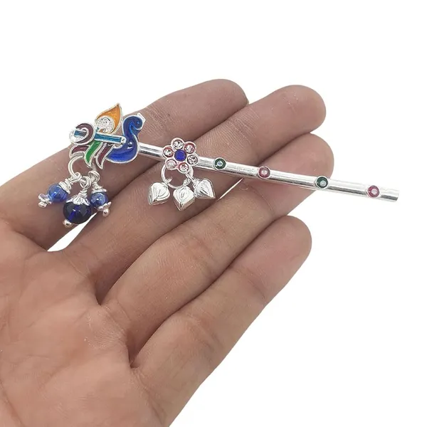 Silver_Krishna_Flute_For_Krishna_Idol