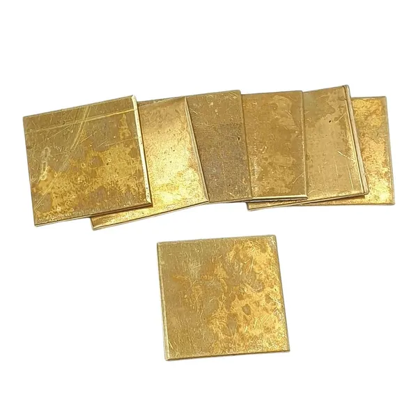 Golden_Brass_Brass_Square_Pieces_For_Pooja_Item