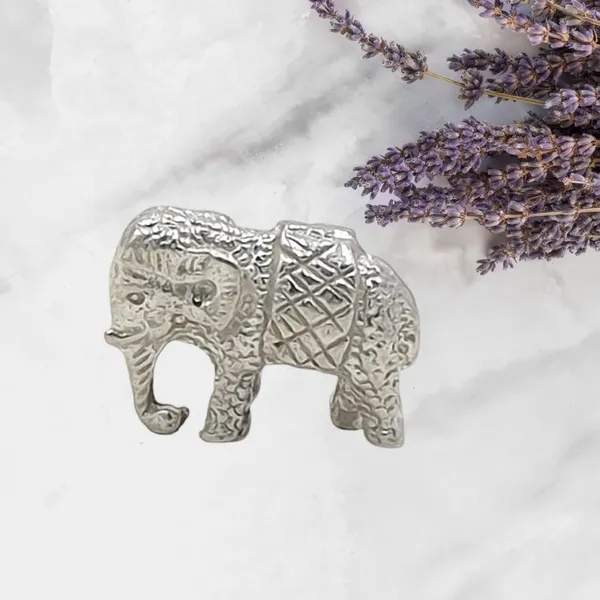 Silver_Elephant_Idol_For_Astrological_Remedy