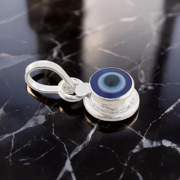 Sterling_Silver_Evil_Eye_Pendant_For_Unisex