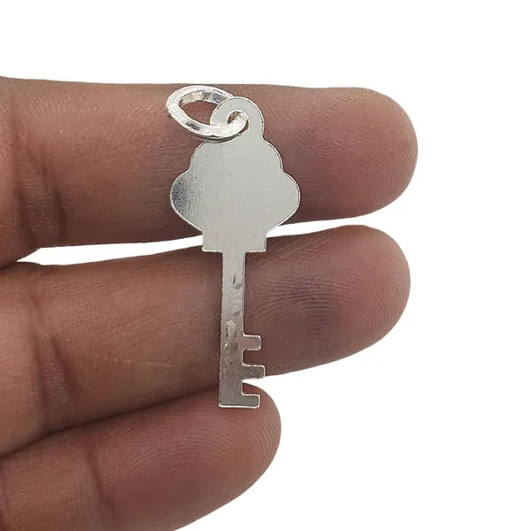 Silver_Kuber_Kunji_Key_For_Vastu
