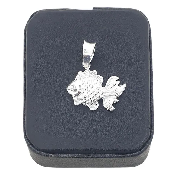 Silver_Fish_Pendant_For_Astrological_Remedy