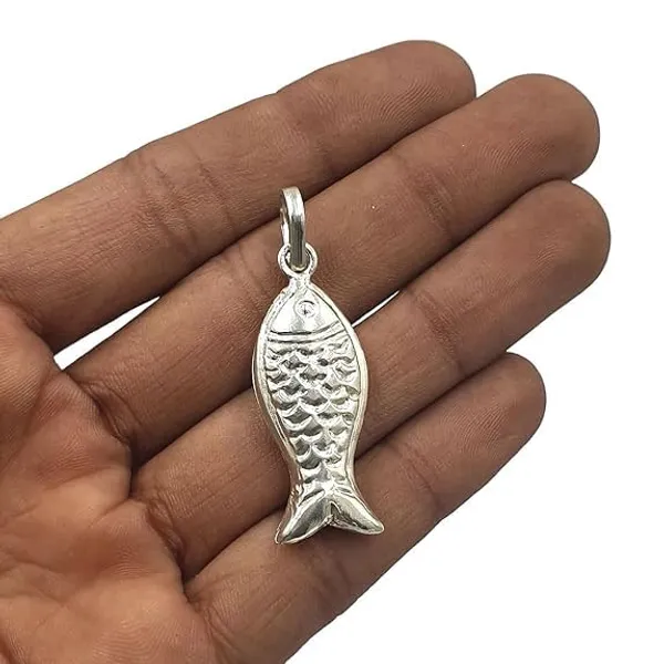 Silver_Fish_Pendant_For_Unisex