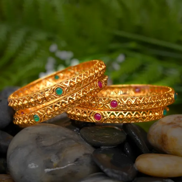 Luxury_Gold_Plated_Pure_Brass_Bangles_for_Women_|_Bangles_Set_|_2322_-_2009_|_Latest_Stylish_Traditional_Kada_Bangles_|_Just_Like_Real_Gold_Jewellery_|_Fashion_|_SET_OF_4