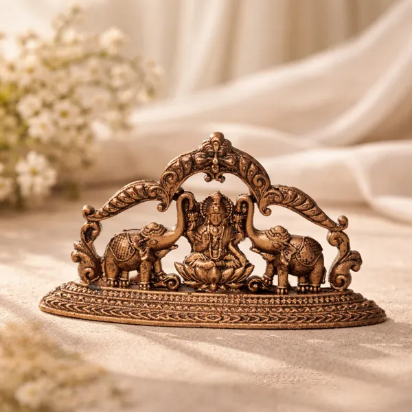 GAJA_LAKSHMI_COPPER_IDOL