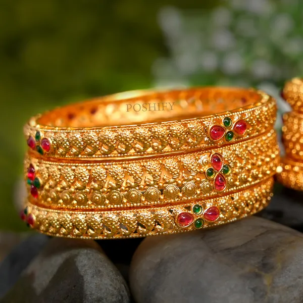 Luxury_Gold_Plated_Pure_Brass_Bangles_for_Women_|_Bangles_Set_|_2375_-_1652_|_Latest_Stylish_Traditional_Kada_Bangles_|_Just_Like_Real_Gold_Jewellery_|_Fashion_|_SET_OF_6