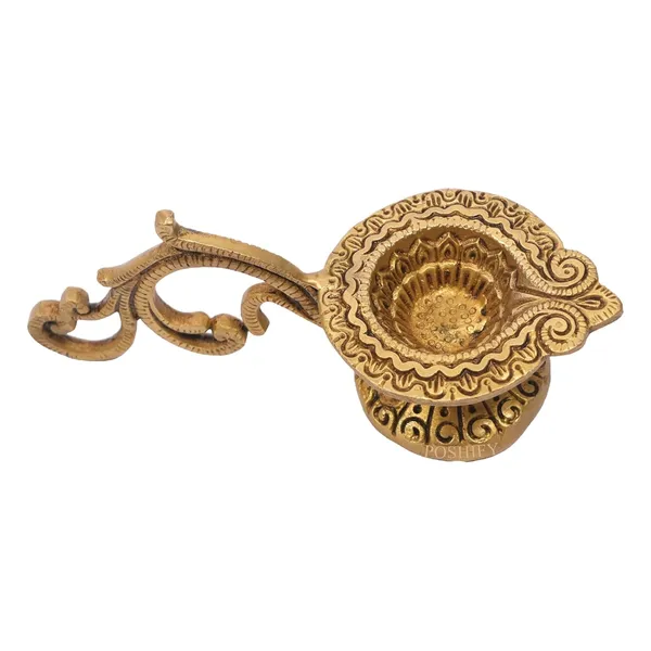 Golden_Brass_Elegant_&_Large_Diya