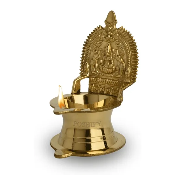 Gold_Brass_Elegant_Kamakshi_Designed_Diya_Holder