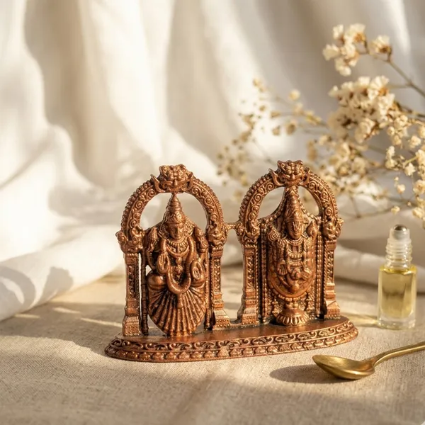 BALJI_LAKSHMI_COPPER_IDOL