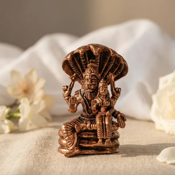 NARASIMHA_LAKSHMI_COPPER_IDOL