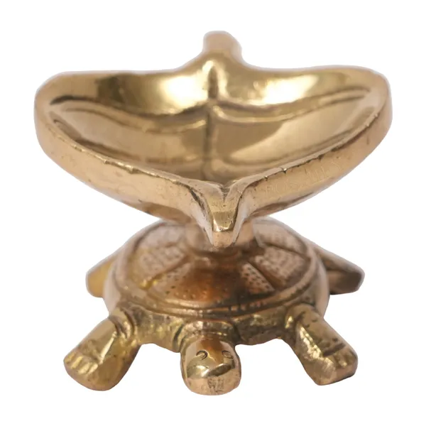 Golden_Brass_Pooja_Diyas_&_Lanterns