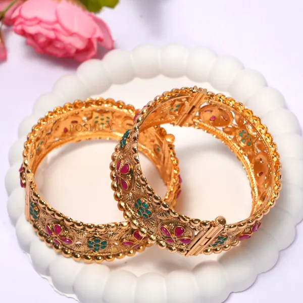 Luxury_Gold_Plated_Pure_Brass_Bangles_for_Women_|_Bangles_Set_|_501_-_1638_|_Latest_Stylish_Traditional_Kada_Bangles_|_Just_Like_Real_Gold_Jewellery_|_Fashion_|_SET_OF_2