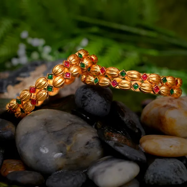 Luxury_Gold_Plated_Pure_Brass_Bangles_for_Women_|_Bangles_Set_|_2377_-_1876_|_Latest_Stylish_Traditional_Kada_Bangles_|_Just_Like_Real_Gold_Jewellery_|_Fashion_|_SET_OF_4