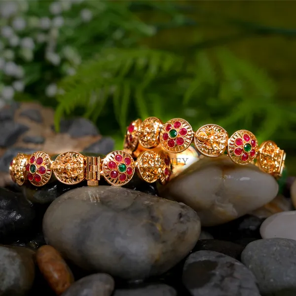 Luxury_Gold_Plated_Goddess_Laxmi_Design_Pure_Brass_Bangles_for_Women_|_Bangles_Set_|_1489_-_1505_|_Latest_Stylish_Traditional_Kada_Bangles_|_Just_Like_Real_Gold_Jewellery_|_Fashion_|_SET_OF_2