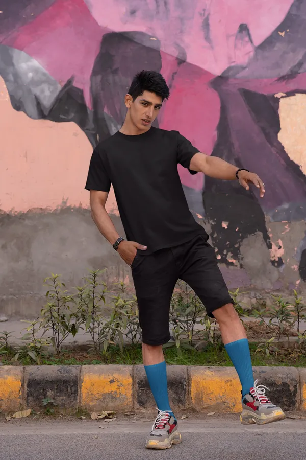 Black_Cotton_Regular_Fit_T-Shirt_For_Men