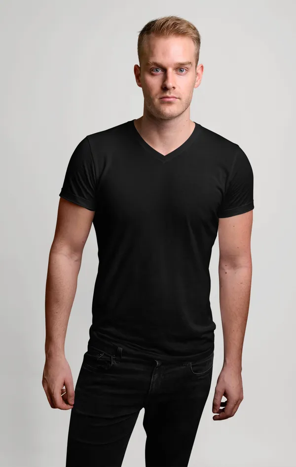 Black_Cotton_Regular_Fit_T-Shirt_For_Men