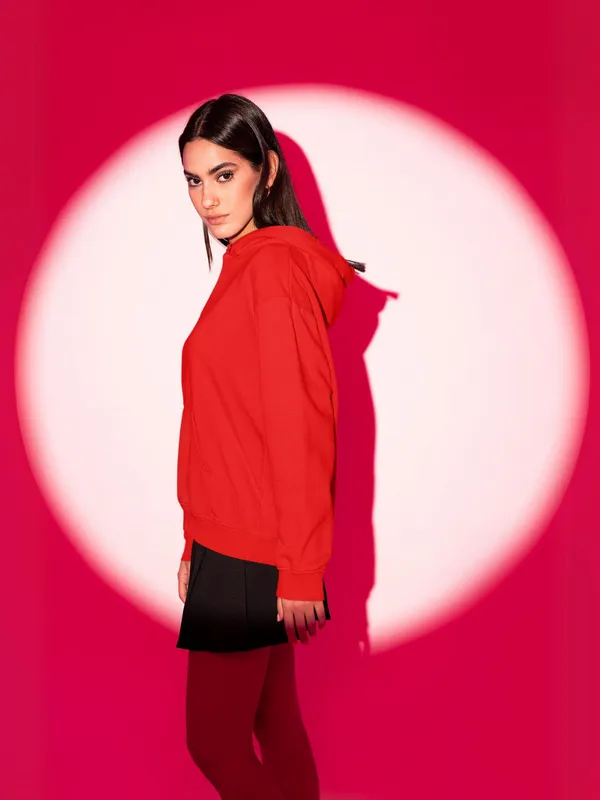 Red_Cotton_Regular_Fit_Hoodie_For_Women