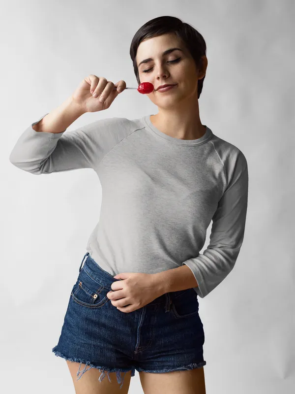 Grey_Cotton_Regular_Fit_T-Shirt_For_Women