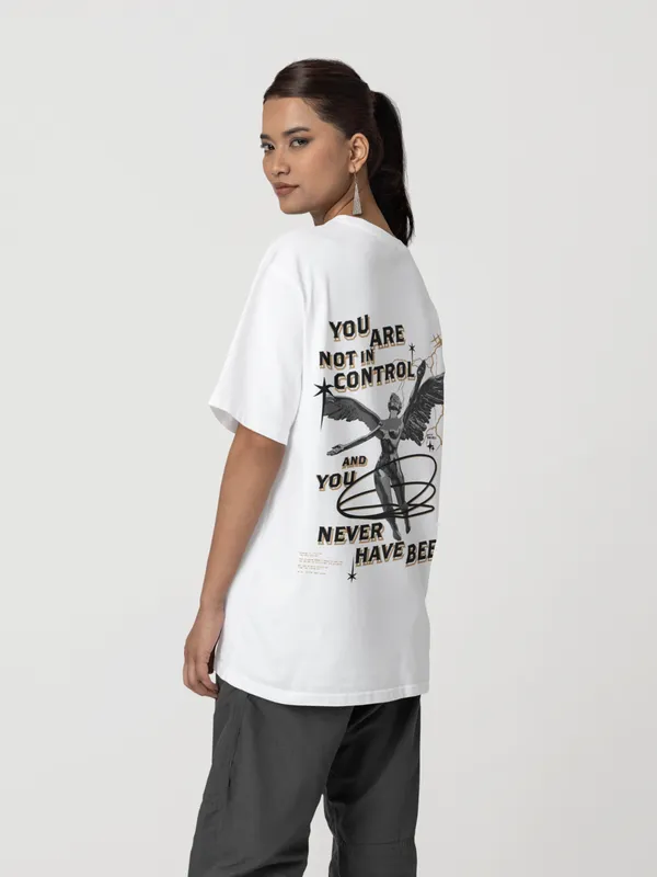 White_Cotton_Oversized_T-Shirt_For_Women