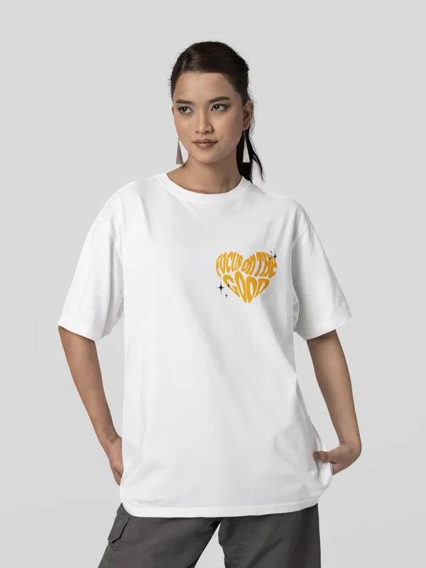 White_Cotton_Oversized_Printed_Tees_For_Women
