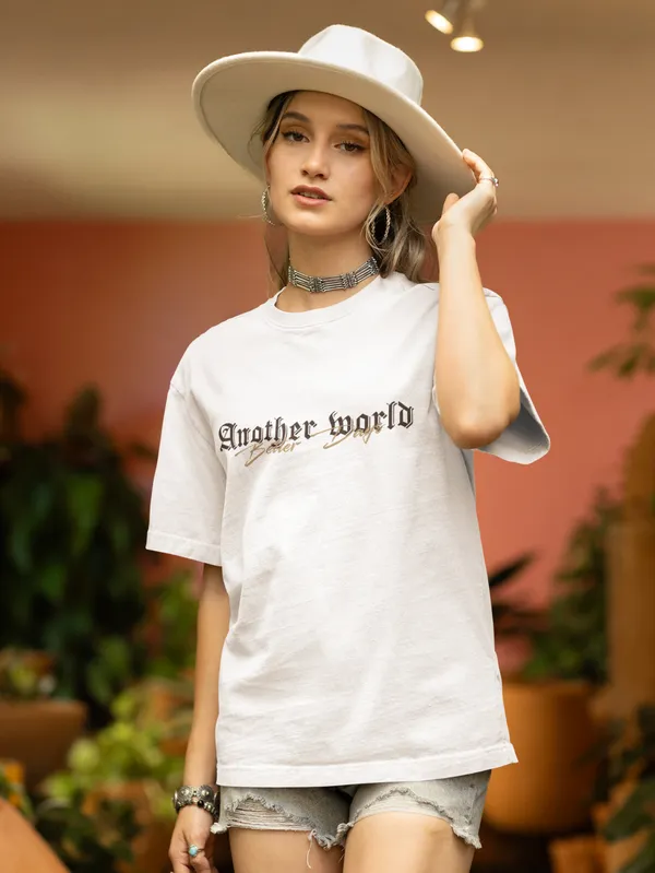 White_Cotton_Oversized_Printed_Tees_For_Women